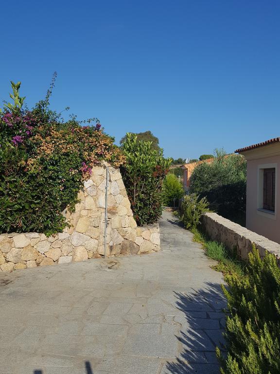 Casa I Falchi Будоні Екстер'єр фото